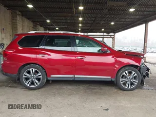 2019 Nissan Pathfinder S z VIN 5N1DR2MM5KC592248, wystawiony jako IAAI lot #41913415 z przebiegiem 83 024 mil mil oraz . Historia ofert i sprzedaży dostępna na DreamBid. Obrazek 13.