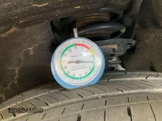 2020 Ford Escape SE z VIN 1FMCU0G62LUB45075, wystawiony jako IAAI lot #42743374 z przebiegiem 84 675 mil mil oraz . Historia ofert i sprzedaży dostępna na DreamBid. Obrazek 15.