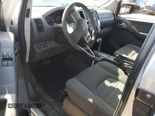 2012 Nissan Frontier S z VIN 1N6BD0CTXCC463556, wystawiony jako Copart lot #46553035 z przebiegiem 195 549 mil mil oraz Szkoda całkowita • Salvage title. Historia ofert i sprzedaży dostępna na DreamBid. Obrazek 8.