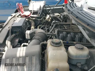 2013 Ford F-150 XL с VIN 1FTMF1CF7DFC87331, выставлен на аукционе IAAI как лот 42543166 с пробегом 222 970 миль миль и . История ставок и продаж доступна на DreamBid. Изображение 19.
