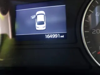 2019 Kia Optima LX with VIN 5XXGT4L31KG357854, listed as a IAAI auction lot 41458399 with 167,500 mi miles. Bid and sale history available at carsss.com. Image 15.