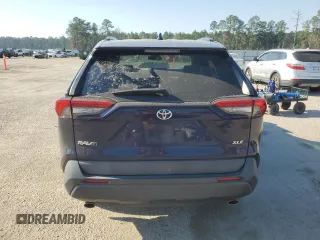 2019 Toyota RAV4 XLE with VIN 2T3W1RFV3KW014147, listed as a Copart auction lot 46943675 with 70,850 mi miles and Salvage Title. Bid and sale history available at DreamBid. Image 6.