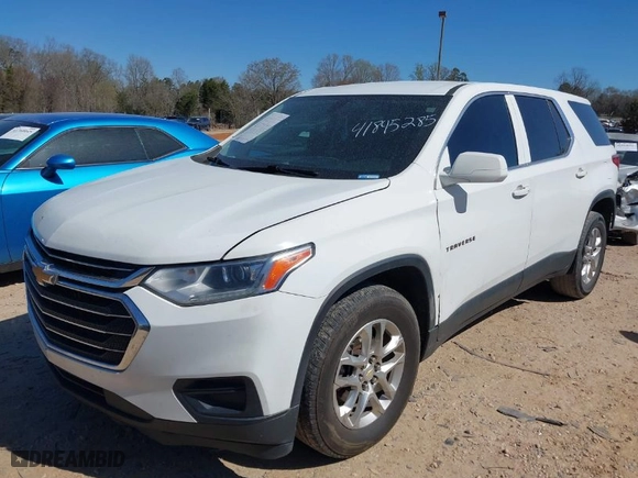 2019 Chevrolet Traverse LS with VIN 1GNERFKWXKJ286587, listed as a IAAI auction lot 41845285 with 283,381 mi miles. Bid and sale history available at carsss.com. Image 2.