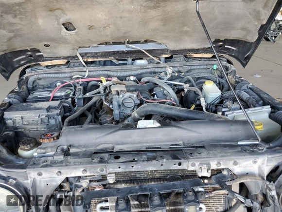 2008 Jeep Wrangler Unlimited Sahara with VIN 1J4GA59108L521910, listed as a Copart auction lot 62330425 with 169,887 mi miles and Salvage title. Bid and sale history available at DreamBid. Image 11.