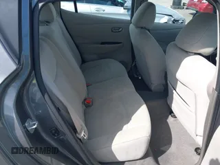 2017 Nissan LEAF S with VIN 1N4BZ0CP1HC302579, listed as a IAAI auction lot 41920542 with 37,462 mi miles. Bid and sale history available at carsss.com. Image 8.