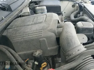 2014 Chevrolet Tahoe LTZ с VIN 1GNSCCE05ER101331, выставлен на аукционе IAAI как лот 41793150 с пробегом 177 769 миль миль и . История ставок и продаж доступна на DreamBid. Изображение 19.