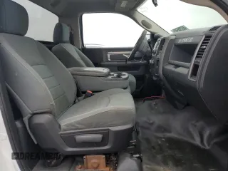 2013 Ram 2500 Tradesman z VIN 3C6LR5AT6DG514615, wystawiony jako Copart lot #48234505 z przebiegiem 75 897 mil mil oraz Czysty tytuł • Clean title. Historia ofert i sprzedaży dostępna na DreamBid. Obrazek 10.