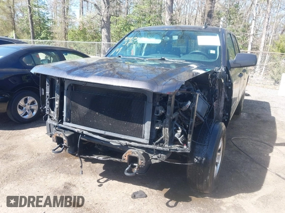 2015 Chevrolet Silverado 1500 LT with VIN 1GCVKREH4FZ256729, listed as a IAAI auction lot 41973711 with 185,791 mi miles. Bid and sale history available at carsss.com. Image 6.