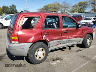 2001 Ford Escape XLS with VIN 1FMYU021X1KA95701, listed as a Copart auction lot 76782574 with 139,174 mi miles and Salvage Title. Bid and sale history available at carsss.com. Image 3.