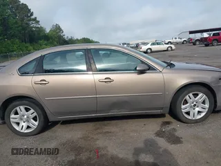 2006 Chevrolet Impala LT 3.9L with VIN 2G1WC581669260728, listed as a IAAI auction lot 42083030 with 240,177 mi miles and . Bid and sale history available at DreamBid. Image 13.