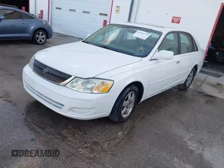 2000 Toyota Avalon XL with VIN 4T1BF28BXYU100079, listed as a IAAI auction lot 41925779 with 126,463 mi miles and . Bid and sale history available at DreamBid. Image 2.