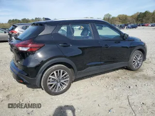 2024 Nissan Kicks SV with VIN 3N1CP5CV0RL525379, listed as a Copart auction lot 50521115 with 32,609 mi miles and Salvage Title. Bid and sale history available at DreamBid. Image 3.