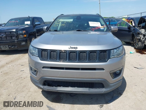 2018 Jeep Compass Latitude with VIN 3C4NJDBB3JT304145, listed as a IAAI auction lot 42008241 with 52,642 mi miles and . Bid and sale history available at DreamBid. Image 12.