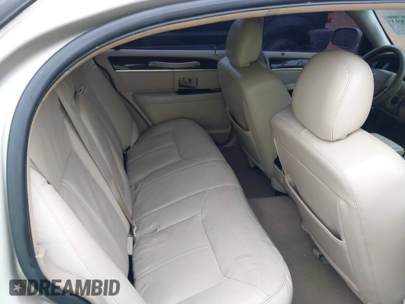 2008 Lincoln Town Car Limited z VIN 2LNHM82V88X636673, wystawiony jako IAAI lot #41023893 z przebiegiem 128 185 mil mil oraz . Historia ofert i sprzedaży dostępna na DreamBid. Obrazek 8.