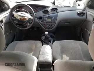 2000 Ford Focus LX with VIN 1FAFP33P8YW381773, listed as a Copart auction lot 80168174 with 151,410 mi miles and Salvage Title. Bid and sale history available at DreamBid. Image 8.