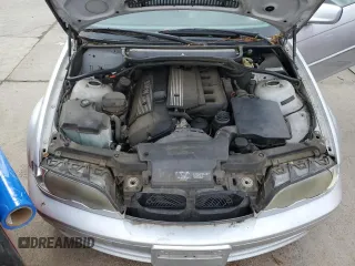 2003 BMW 3 Series 325Ci with VIN WBABS33433PG90518, listed as a Copart auction lot 45570895 with 142,398 mi miles and Salvage Title. Bid and sale history available at carsss.com. Image 11.