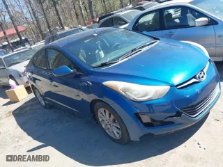 2016 Hyundai Elantra SE with VIN KMHDH4AE4GU606430, listed as a IAAI auction lot 41835376 with 156,827 mi miles. Bid and sale history available at carsss.com. Image 1.