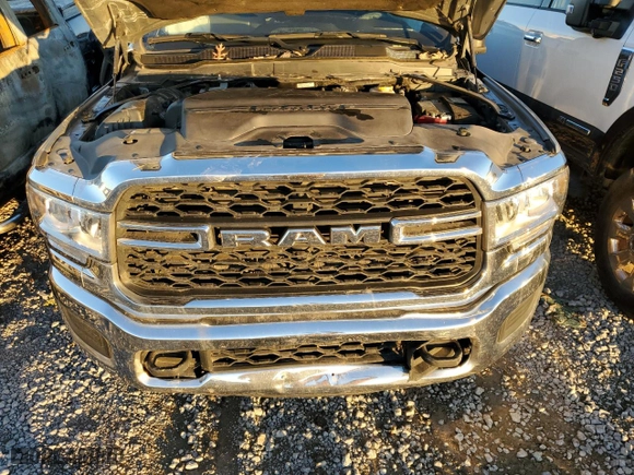 2023 Ram 3500 Tradesman with VIN 3C63RRGL2PG643681, listed as a Copart auction lot 80698534 with 138,424 mi miles and Clean Title. Bid and sale history available at carsss.com. Image 11.