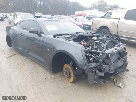 2019 Chevrolet Camaro 1SS with VIN 1G1FE1R79K0112888, listed as a IAAI auction lot 41028075 with 1 mi miles. Bid and sale history available at carsss.com. Image 1.