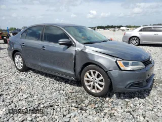 2011 Volkswagen Jetta SE с VIN 3VWDX7AJ8BM364550, выставлен на аукционе Copart как лот 60610435 с пробегом 110 391 миль миль и Списание • Salvage title. История ставок и продаж доступна на DreamBid. Изображение 4.