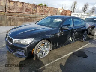 2017 BMW 7 Series 740i with VIN WBA7E2C59HG739788, listed as a Copart auction lot 48073105 with 36,274 mi miles and Salvage Title. Bid and sale history available at carsss.com. Image 1.