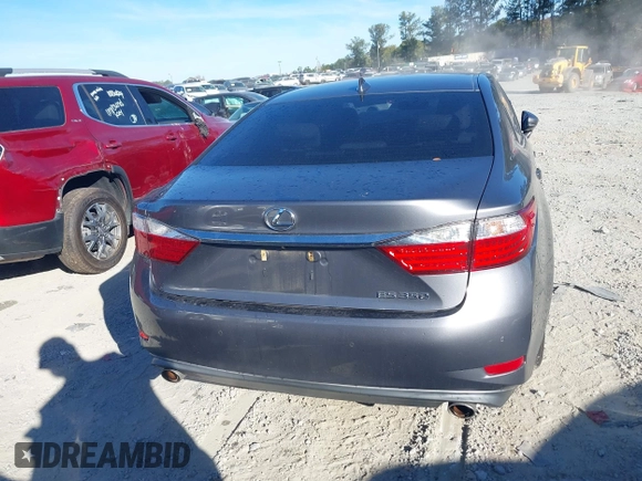2015 Lexus ES with VIN JTHBK1GG7F2188569, listed as a IAAI auction lot 40828257 with 100,000 mi miles. Bid and sale history available at carsss.com. Image 16.