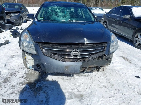 2012 Nissan Altima 3.5 SR with VIN 1N4BL2AP0CC143059, listed as a IAAI auction lot 41624299 with NaN miles. Bid and sale history available at carsss.com. Image 13.