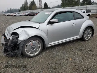 2012 Volkswagen Beetle 2.5L w/Sun with VIN 3VWJX7AT6CM658258, listed as a Copart auction lot 50589075 with 122,877 mi miles and Salvage Title. Bid and sale history available at carsss.com. Image 1.
