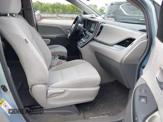 2017 Toyota Sienna LE Auto Access Seat with VIN 5TDKZ3DC5HS831376, listed as a IAAI auction lot 42508517 with 80,560 mi miles and . Bid and sale history available at DreamBid. Image 5.