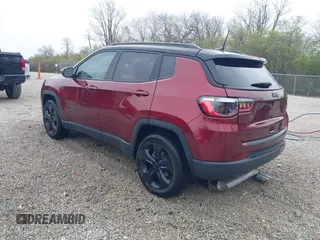 2021 Jeep Compass Altitude with VIN 3C4NJDBB6MT530958, listed as a IAAI auction lot 42017387 with 68,023 mi miles and . Bid and sale history available at DreamBid. Image 3.