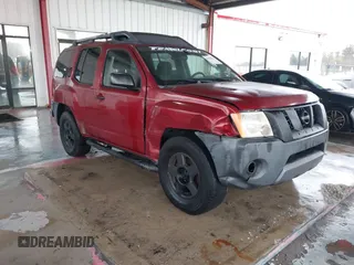 2007 Nissan Xterra S z VIN 5N1AN08UX7C542062, wystawiony jako IAAI lot #41310042 z przebiegiem 186 507 mil mil oraz . Historia ofert i sprzedaży dostępna na DreamBid. Obrazek 1.