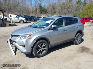 2018 Toyota RAV4 XLE with VIN 2T3RFREV2JW794544, listed as a IAAI auction lot 42071274 with 75,069 mi miles. Bid and sale history available at carsss.com. Image 17.