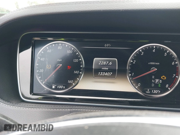 2014 Mercedes-Benz S 550 z VIN WDDUG8FB8EA067537, wystawiony jako IAAI lot #42261687 z przebiegiem 133 407 mil mil oraz . Historia ofert i sprzedaży dostępna na DreamBid. Obrazek 7.