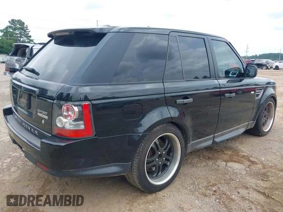 2011 Land Rover Range Rover Sport HSE Lux z VIN SALSK2D46BA279116, wystawiony jako IAAI lot #42447162 z przebiegiem 245 319 mil mil oraz . Historia ofert i sprzedaży dostępna na DreamBid. Obrazek 4.