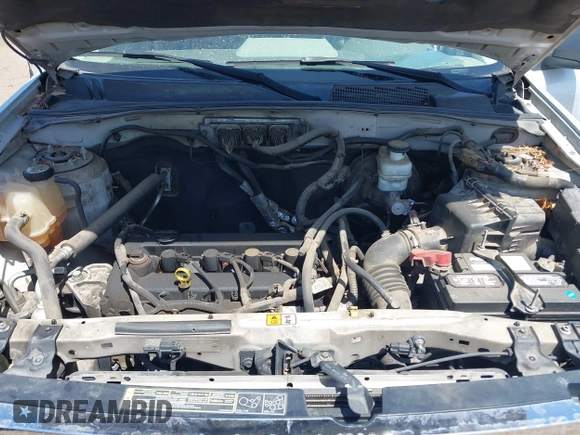 2009 Ford Escape XLS with VIN 1FMCU02749KC57784, listed as a IAAI auction lot 41981387 with 216,935 mi miles and . Bid and sale history available at DreamBid. Image 10.