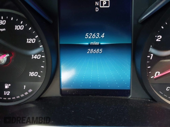 2020 Mercedes-Benz C 300 with VIN 55SWF8EBXLU333246, listed as a IAAI auction lot 41694582 with 28,685 mi miles and . Bid and sale history available at DreamBid. Image 15.