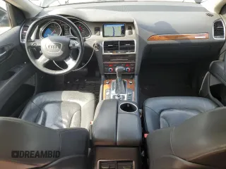 2015 Audi Q7 Premium Plus с VIN WA1LGAFEXFD022178, выставлен на аукционе Copart как лот 58393895 с пробегом 268 454 миль миль и Чистый • Clean title. История ставок и продаж доступна на DreamBid. Изображение 8.