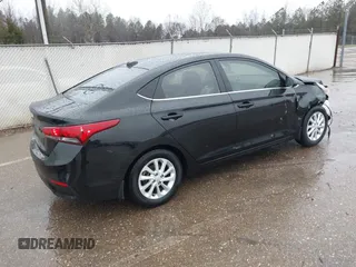 2021 Hyundai Accent SE with VIN 3KPC24A64ME146299, listed as a IAAI auction lot 41551666 with 84,120 mi miles. Bid and sale history available at carsss.com. Image 4.