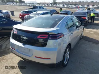 2012 Chevrolet Volt with VIN 1G1RB6E45CU100200, listed as a IAAI auction lot 41954928 with 179,431 mi miles and . Bid and sale history available at carsss.com. Image 4.