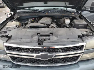 2006 Chevrolet Silverado 1500 LS with VIN 2GCEK13VX61352920, listed as a Copart auction lot 44440435 with 201,393 mi miles and Salvage Title. Bid and sale history available at carsss.com. Image 11.