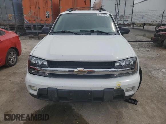 2005 Chevrolet TrailBlazer LS with VIN 1GNET16S556113398, listed as a Copart auction lot 71268844 with Not Provided miles and Salvage Title. Bid and sale history available at DreamBid. Image 5.