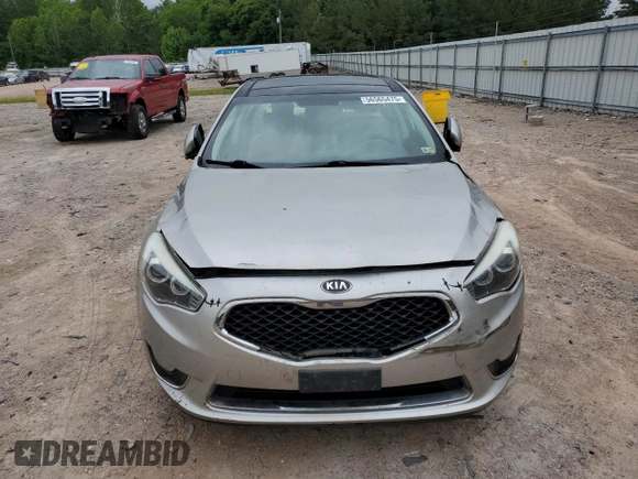 2014 Kia Cadenza Premium z VIN KNALN4D7XE5123003, wystawiony jako Copart lot #56565475 z przebiegiem 104 949 mil mil oraz Tytuł czysty. Historia ofert i sprzedaży dostępna na DreamBid. Obrazek 5.