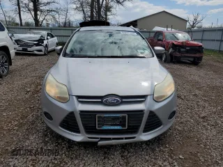 2014 Ford Focus SE z VIN 1FADP3K23EL379262, wystawiony jako Copart lot #54202305 z przebiegiem 144 237 mil mil oraz Szkoda całkowita • Salvage title. Historia ofert i sprzedaży dostępna na DreamBid. Obrazek 5.