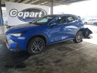 2024 Lexus NX 350h Premium z VIN 2T2GKCEZ0RC017557, wystawiony jako Copart lot #54191605 z przebiegiem 23 121 mil mil oraz Szkoda całkowita • Salvage title. Historia ofert i sprzedaży dostępna na DreamBid. Obrazek 1.