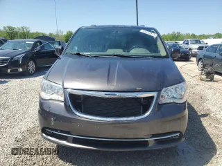 2015 Chrysler Town & Country Touring with VIN 2C4RC1BG1FR664952, listed as a Copart auction lot 53633175 with 161,020 mi miles and Salvage Title. Bid and sale history available at DreamBid. Image 5.
