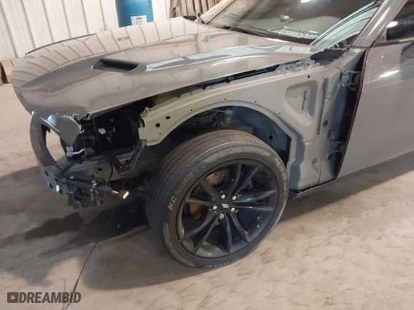 2018 Dodge Challenger SXT with VIN 2C3CDZAG0JH217129, listed as a IAAI auction lot 41088114 with 103,317 mi miles. Bid and sale history available at carsss.com. Image 19.