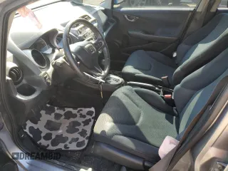 2009 Honda Fit Sport с VIN JHMGE88459S048194, выставлен на аукционе Copart как лот 52581055 с пробегом 177 290 миль миль и Списание • Salvage title. История ставок и продаж доступна на DreamBid. Изображение 7.