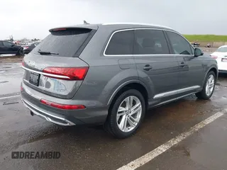 2020 Audi Q7 Premium with VIN WA1AXAF77LD003544, listed as a IAAI auction lot 41819088 with 52,637 mi miles and . Bid and sale history available at DreamBid. Image 4.