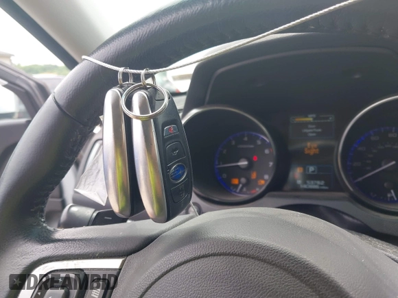 2015 Subaru Legacy Limited with VIN 4S3BNBN65F3075108, listed as a IAAI auction lot 42802400 with 140,886 mi miles and . Bid and sale history available at DreamBid. Image 11.