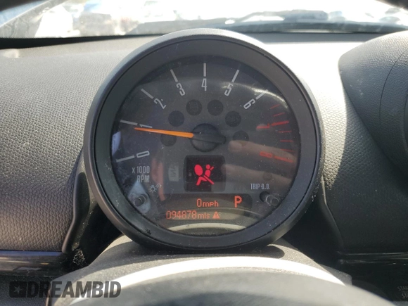 2016 MINI Countryman S z VIN WMWZC5C54GWU04183, wystawiony jako Copart lot #88727135 z przebiegiem 94 878 mil mil oraz Czysty tytuł • Clean title. Historia ofert i sprzedaży dostępna na DreamBid. Obrazek 9.